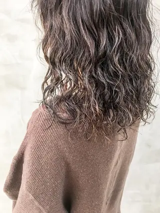 パーマ SEED&beauty byFLAT所属・ヘッドスパ (女性限定)🍋モエのヘアスタイル