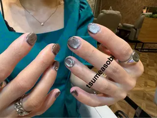 ネイル tsumeasobi所属・tsumeasobi 🪬macoのネイルデザイン