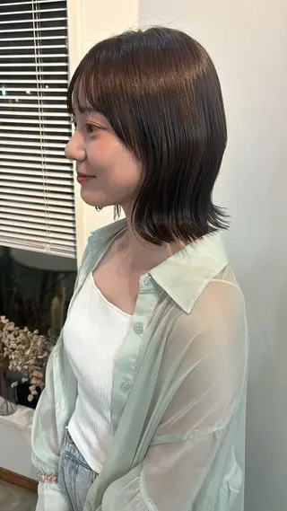 ショート 透明感カラー🫧 高田李胡のヘアスタイル