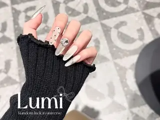 ネイル 神崎 理沙のネイルデザイン