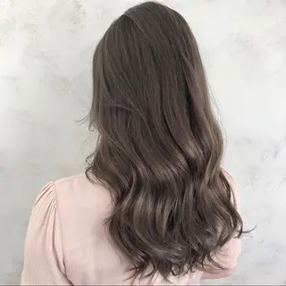 ロング カラー ヘアアレンジ AHNKISM AHNKISMのヘアスタイル