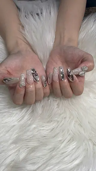 ネイル IROHA Nail 矢掛萌子のネイルデザイン