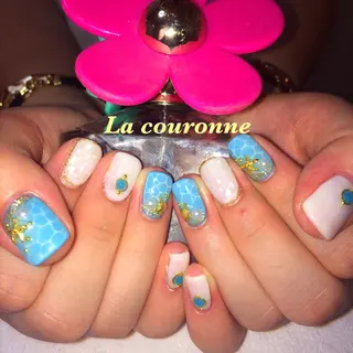 ネイル Lacouronne NATSUMIのネイルデザイン