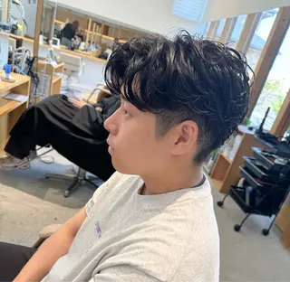 ミディアム パーマ メンズ 服部 雄輝のヘアスタイル
