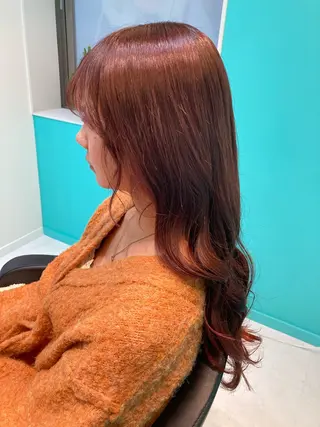 ロング カラー 🫧透明感✨ブリーチ 💫ダメージレス🫧のヘアスタイル