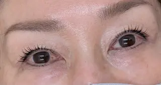 パーマ GO TODAYSHAiRSALON原宿Felina店所属・松岡 優子のマツエク・マツパデザイン