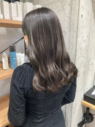 セミロング ✨色持ちの良い艶 カラー✨蟹江真世のヘアスタイル