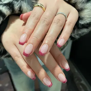 ネイル Yukino /シンプル/個性派のネイルデザイン