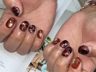 ミディアム écrin所属・kouno megumiのネイルデザイン