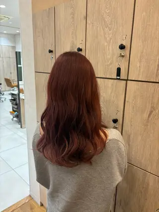 ミディアム カラー moe｜透明感カラー ×似合わせカットのヘアスタイル