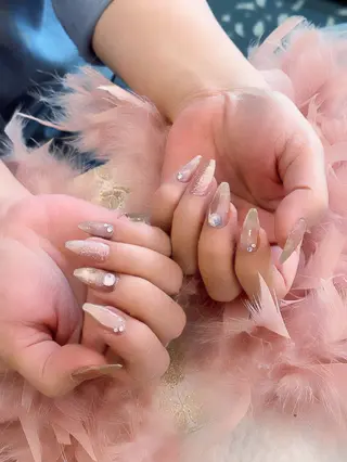 ネイル 出張ネイル、スクール 凛のネイルデザイン