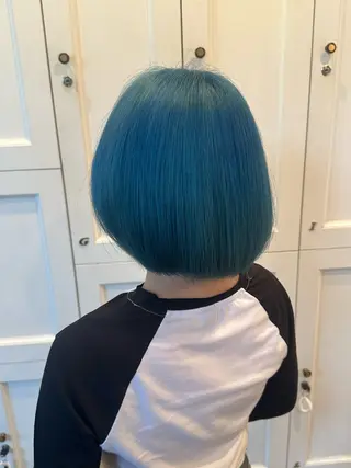 ショート 山之内匠/艶カラー/ ハイトーン/ブリーチのヘアスタイル