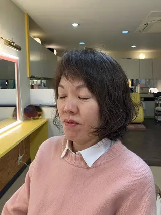 ミディアム カラー パーマ 横田  尚登のヘアスタイル