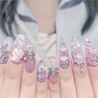 ネイル Hina 池袋 長だしチップ専門店のネイルデザイン