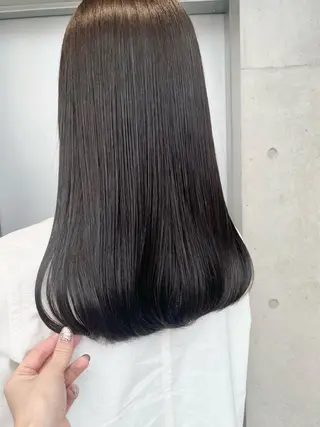 ロング カラー パーマ ヘアアレンジ 透明感/オリーブ/ グレージュ/YUKAのヘアスタイル