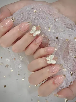 ネイル I-nailロング /ワンホン/キラキラのネイルデザイン