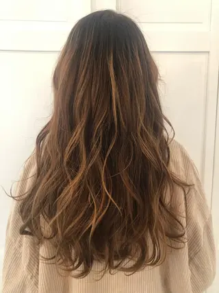 ロング カラー ブリーチカラー🎀 韓国風/寺門美優のヘアスタイル