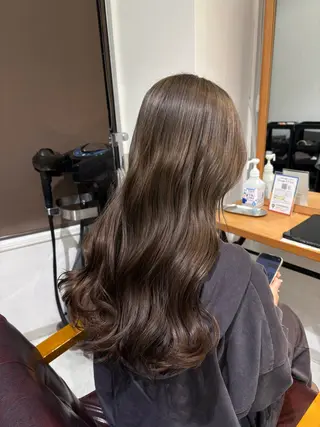 ロング 神田 瑠衣のヘアスタイル