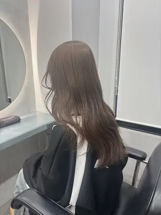 ロング カラー ヘアアレンジ ベージュ/グレージュ 🧸あやか/表参道のヘアスタイル