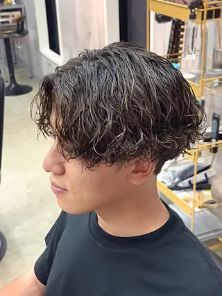 ミディアム 【アイブロウもできる 美容師】和田爽良のヘアスタイル