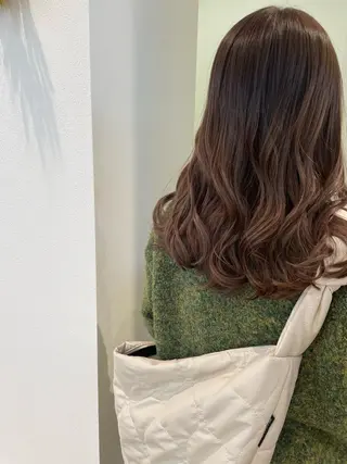 ミディアム カラー hair'sBEAU LiEn所属・山本 愛永のヘアスタイル