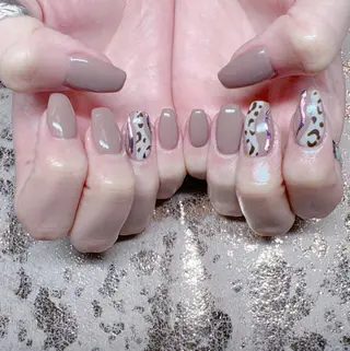 ネイル 個室ネイルサロンDolly Girl〜ドーリーガール〜所属・DollyGirl KYOKOのネイルデザイン