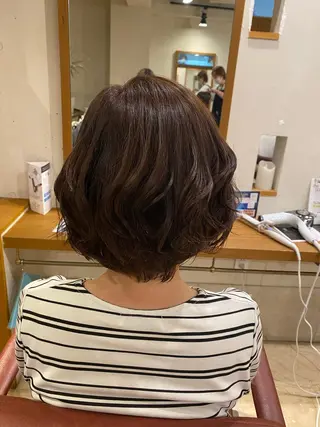 ショート カラー ヘアアレンジ 安澤 彩奈のヘアスタイル