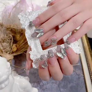 ネイル FLY Nail Salonのネイルデザイン