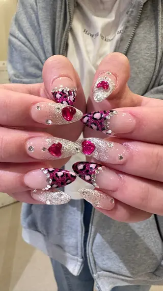 ネイル 👽個性派ネイル🎀 komachiのヘアスタイル