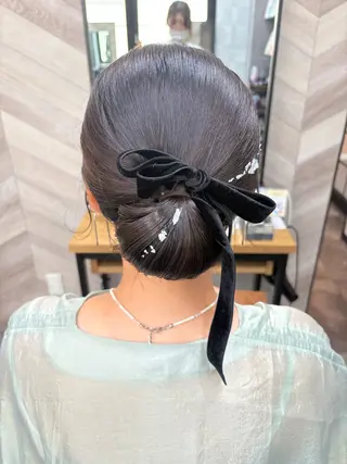 ミディアム ヘアアレンジ SHANTi 飯塚 ヘアセット/髪質改善のヘアスタイル