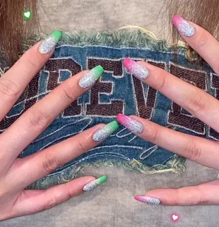 ネイル SALON MIMI所属・髙橋 彩乃のネイルデザイン