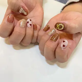 ネイル Nail Salon Gummi.のネイルデザイン