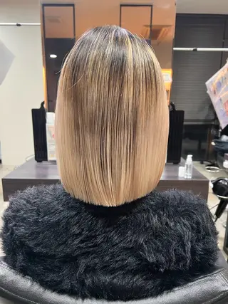 ミディアム 服部 楓のヘアスタイル