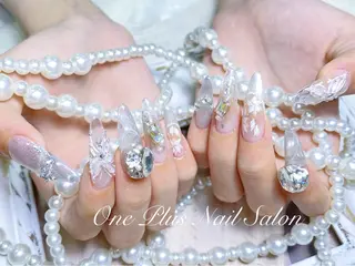 ネイル One plus StudioNailのネイルデザイン