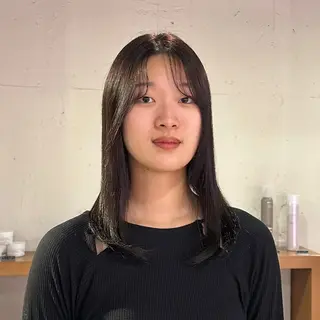 ミディアム カラー ピチカート　本店所属・カットモデル ／ゆうのヘアスタイル