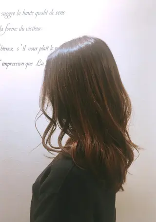 セミロング カラー 浦山 和之のヘアスタイル