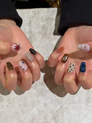 ネイル REINA .のネイルデザイン