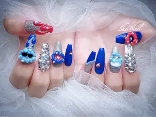 ネイル She_nail所属・ELSA_ Bellaのネイルデザイン