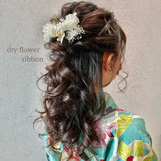 セミロング ヘアアレンジ charm《銀座》 ヘアセット/縮毛矯正のヘアスタイル