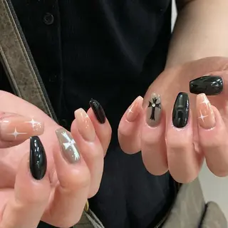 ネイル kana/モード ・グランジ໒꒱のネイルデザイン