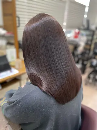 セミロング 茅野 あゆ美のヘアスタイル