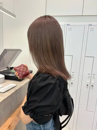 ミディアム 艶髪ストレート🫶 AYANAのヘアスタイル