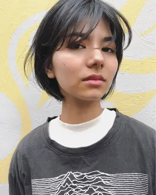 ショート Loom.所属・村上雅人 ナチュラルモードのヘアスタイル