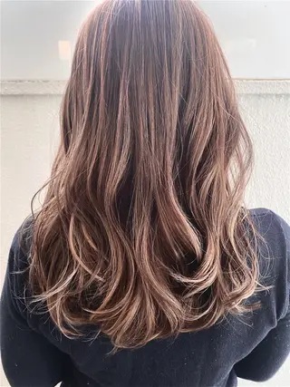 ミディアム アトリエファゴ kenshoのヘアスタイル