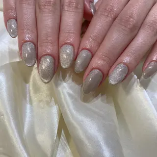 ネイル 西岡 杏のネイルデザイン