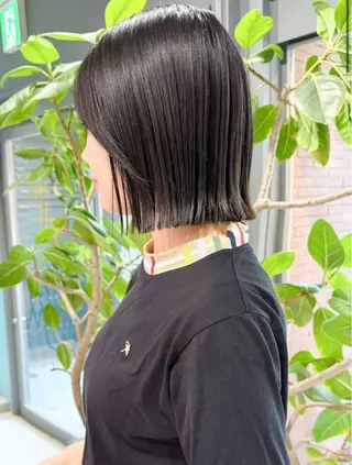 ショート カラー 伊藤 優里のヘアスタイル