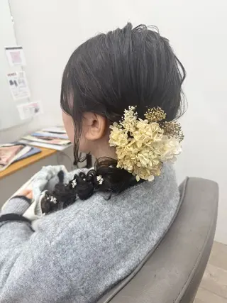 ロング ちほ/顔周りレイヤー /ベージュカラーのヘアスタイル