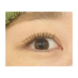 マツエク・マツパ MaaR所属・Asuka Mabuchiのヘアスタイル