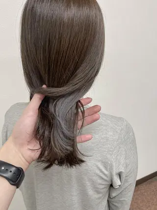 ミディアム シンタニナオト /梅田茶屋町のヘアスタイル