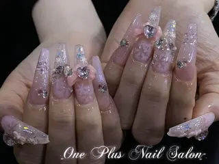 ネイル One Plus Nail Salonのネイルデザイン